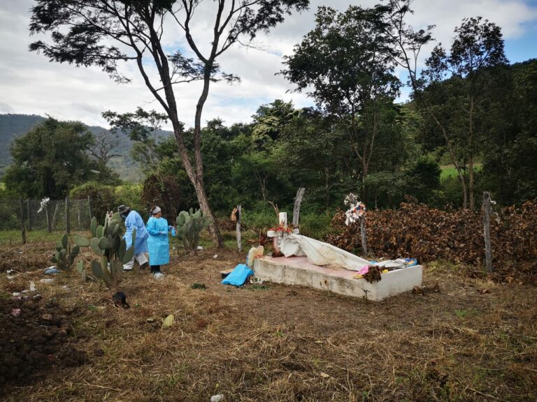 Exhuman cuerpos para esclarecer muertes violentas en El Paraíso |  Ministerio Público de Honduras