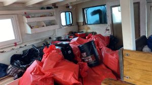 MP coordina incautación de cargamento de presunta cocaína en embarcación proveniente de Colombia