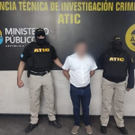 La Fiscalía Especial para el Enjuiciamiento de los Servidores del Sector Justicia (FEES-SJ), en audiencia de procedimiento abreviado, logró sentencia condenatoria contra Mario Leonel Molina Santos por el delito de intimidación a testigos y otros intervinientes en el proceso penal, en perjuicio de la administración de justicia.