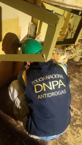 MP dirige incautación de 10 kilos de supuesta cocaína en un buque