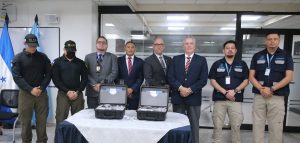 DLCN y DNII reciben importante donación de la Oficina de Naciones Unidas para fortalecer investigación en el combate al tráfico de drogas