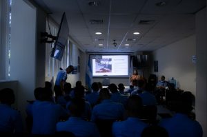 Más de sesenta estudiantes de segundo año de la ANAPO son capacitados sobre funciones y competencias de la Dirección de Medicina Forense